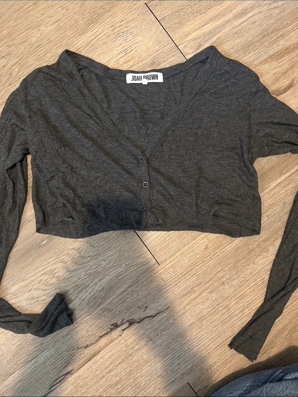 Joah Brown Charcoal Ribbed Cropped Button-Up Top